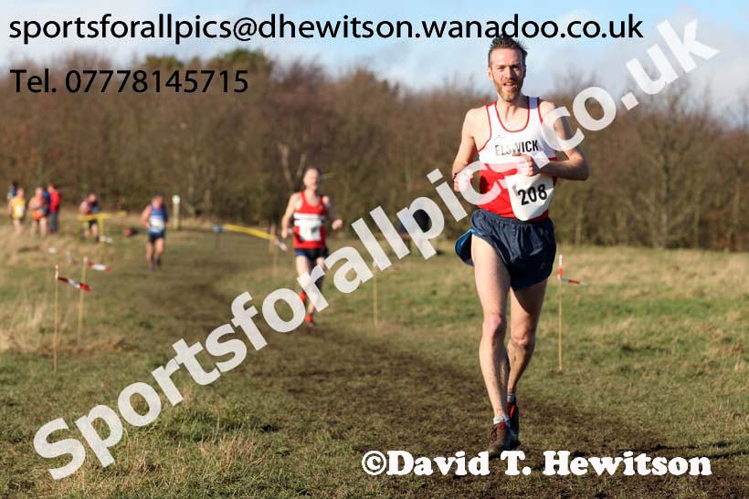 Mens masters 35s to 64s North Eastern Masters, Wallsend. Photo: David T. Hewitson/Sports for All Pics